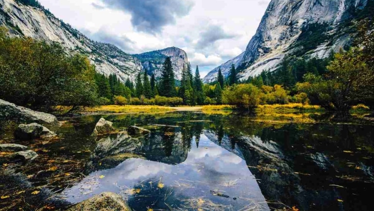 where to fly into Yosemite