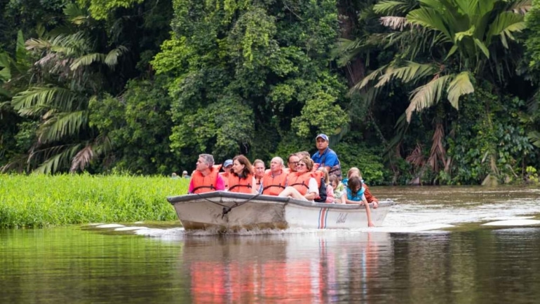 best guided tours in costa rica